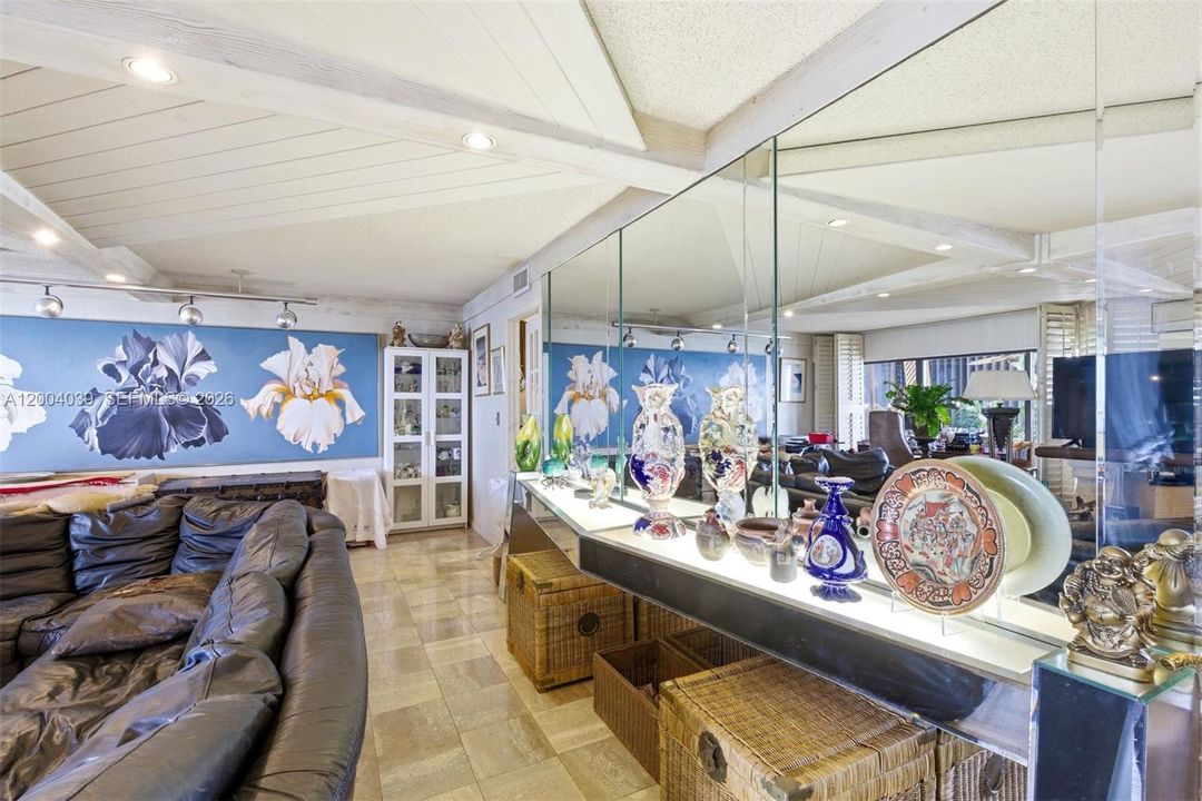На продажу: $425,000 (2 спален, 3 ванн, 1950 Квадратных фут)