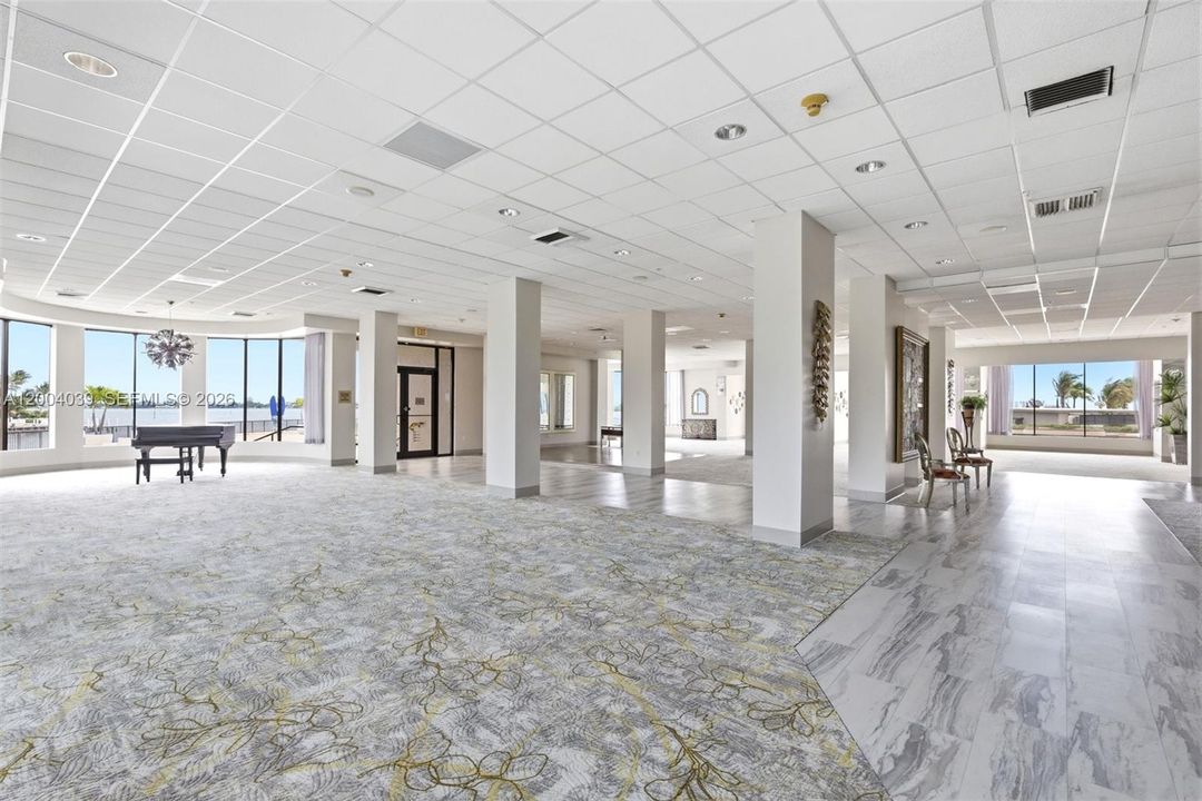 На продажу: $425,000 (2 спален, 3 ванн, 1950 Квадратных фут)