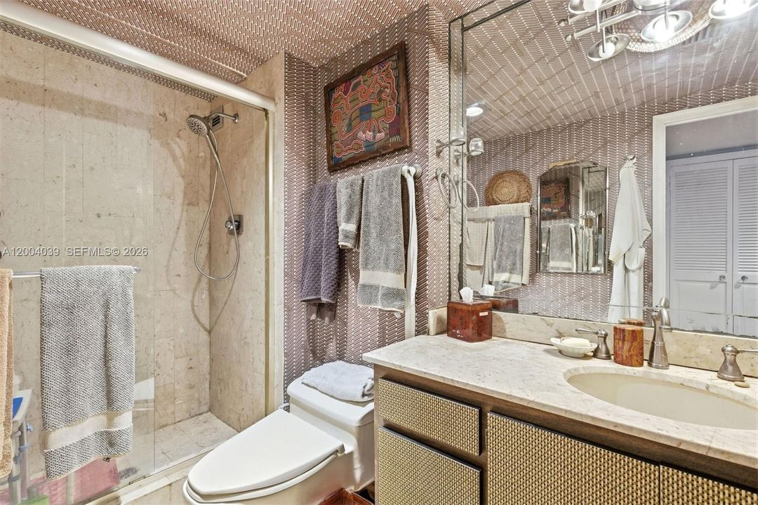 На продажу: $425,000 (2 спален, 3 ванн, 1950 Квадратных фут)