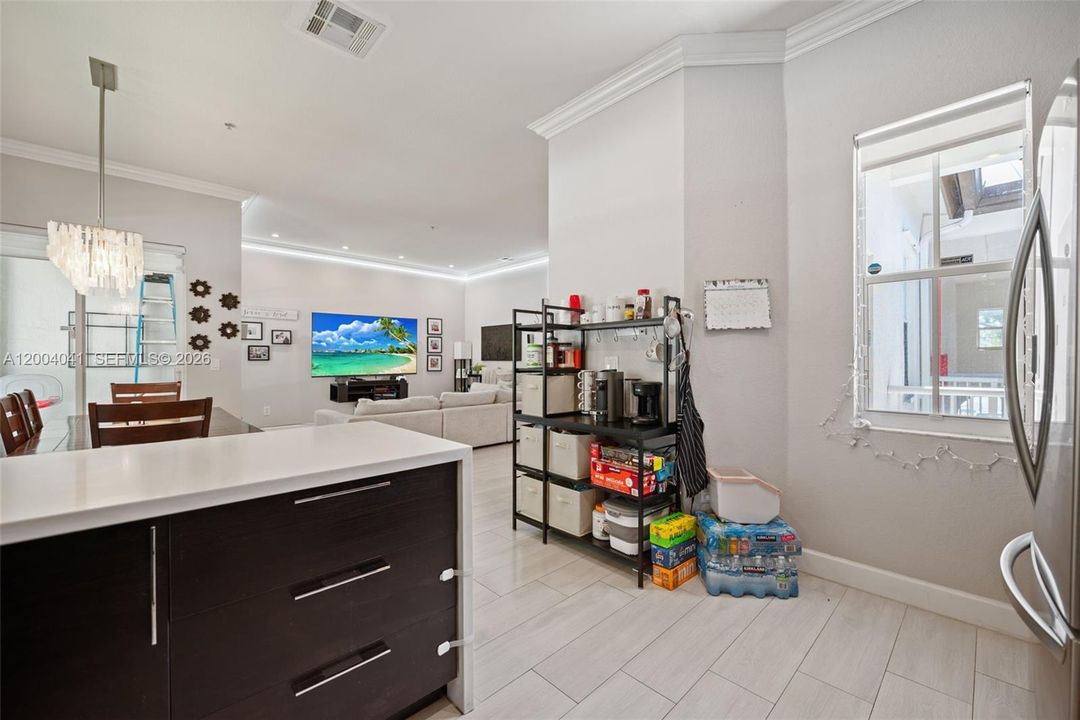 Active With Contract: $389,000 (3 beds, 2 baths, 1340 Square Feet)