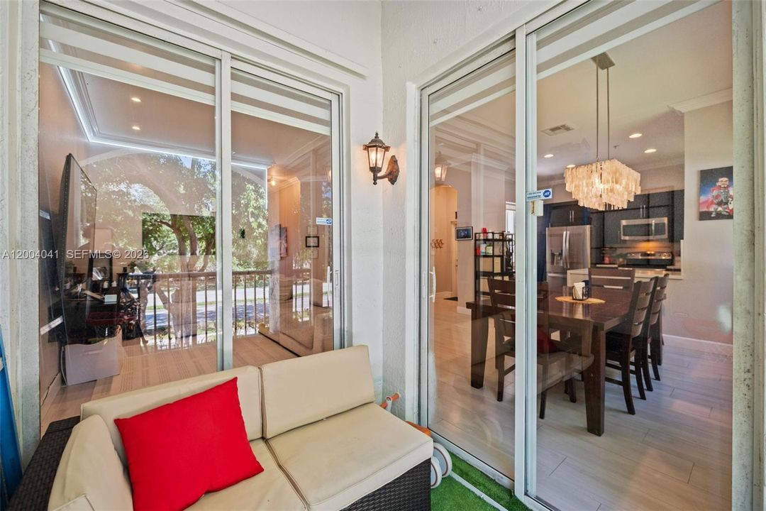 Active With Contract: $389,000 (3 beds, 2 baths, 1340 Square Feet)