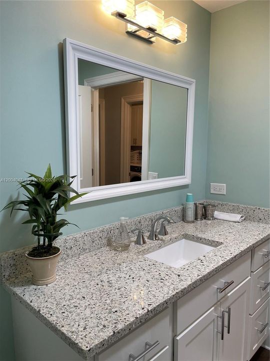 For Rent: $9,500 (3 beds, 2 baths, 2250 Square Feet)