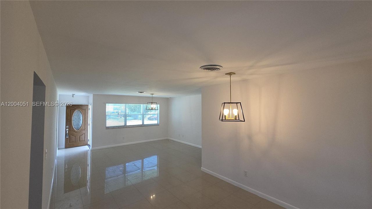 Active With Contract: $4,300 (4 beds, 3 baths, 1949 Square Feet)