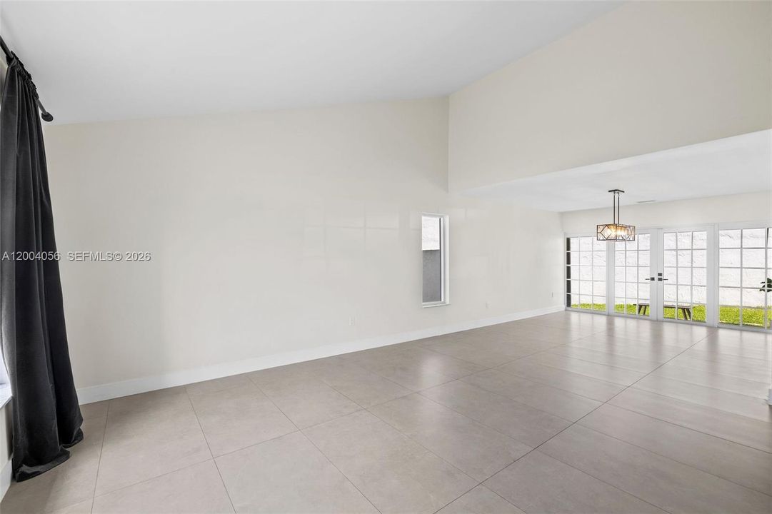 В аренду: $4,650 (4 спален, 3 ванн, 2638 Квадратных фут)