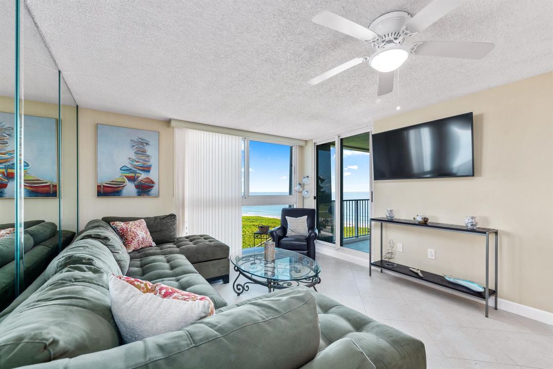 Living rm