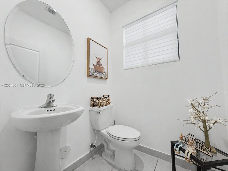 For Sale: $469,999 (3 beds, 2 baths, 1330 Square Feet)