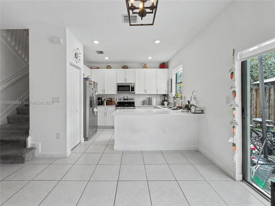 For Sale: $469,999 (3 beds, 2 baths, 1330 Square Feet)