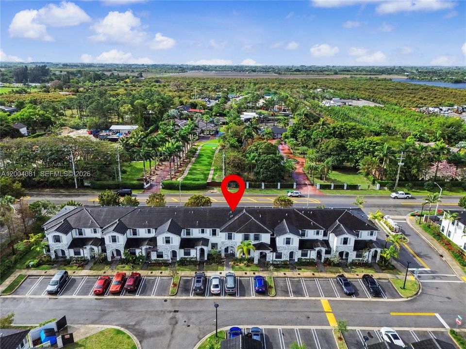 For Sale: $469,999 (3 beds, 2 baths, 1330 Square Feet)
