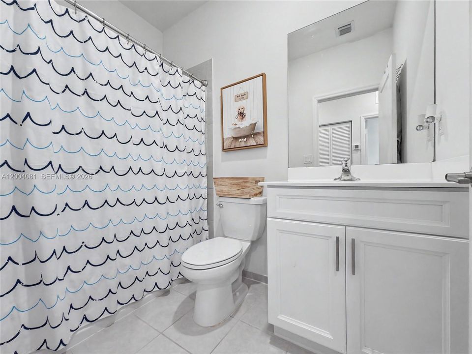 For Sale: $469,999 (3 beds, 2 baths, 1330 Square Feet)