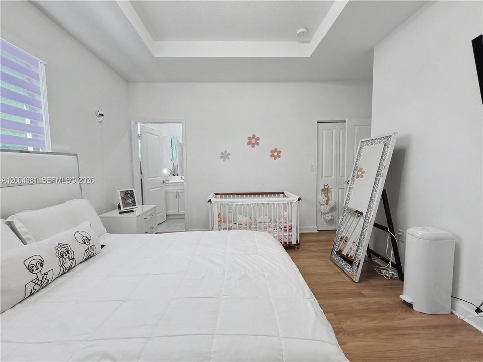 For Sale: $469,999 (3 beds, 2 baths, 1330 Square Feet)