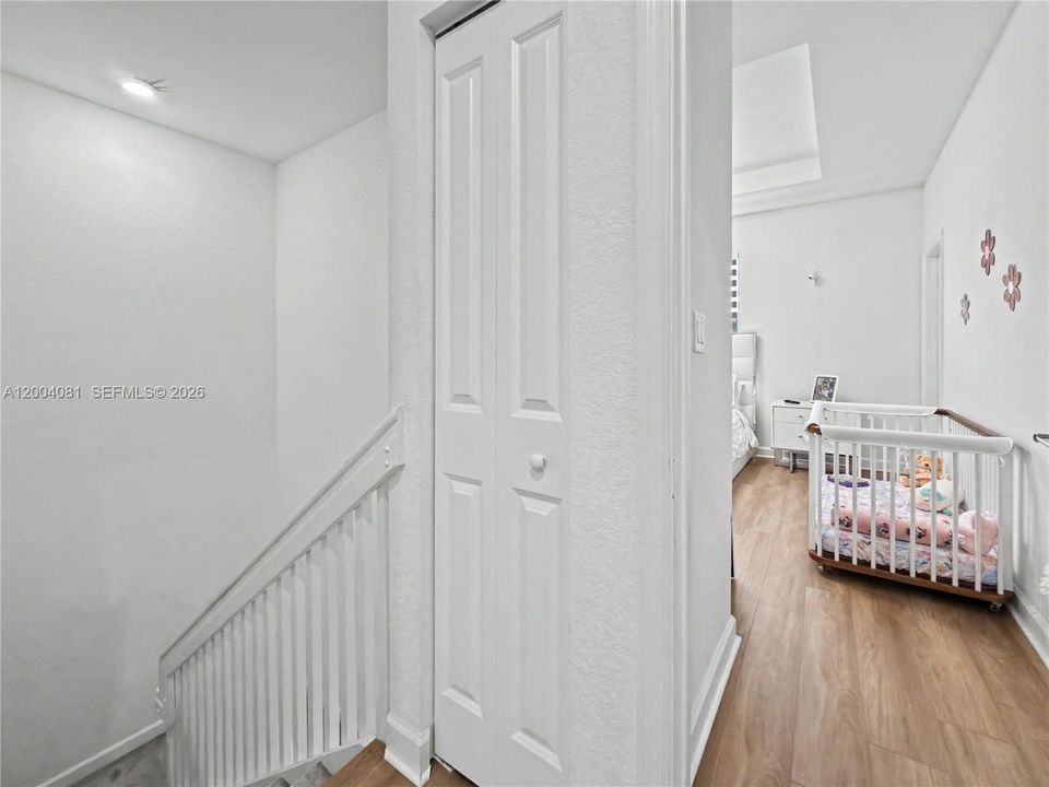 For Sale: $469,999 (3 beds, 2 baths, 1330 Square Feet)