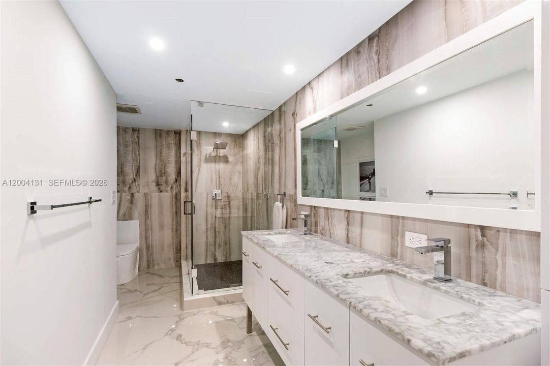 For Sale: $1,550,000 (3 beds, 3 baths, 2970 Square Feet)
