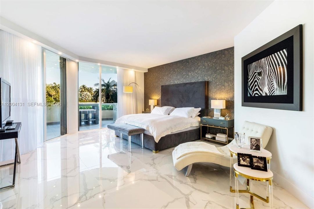 For Sale: $1,550,000 (3 beds, 3 baths, 2970 Square Feet)