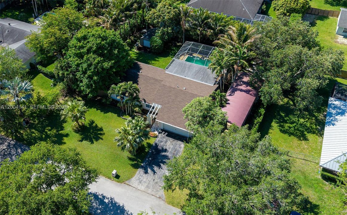 На продажу: $945,000 (3 спален, 2 ванн, 1629 Квадратных фут)