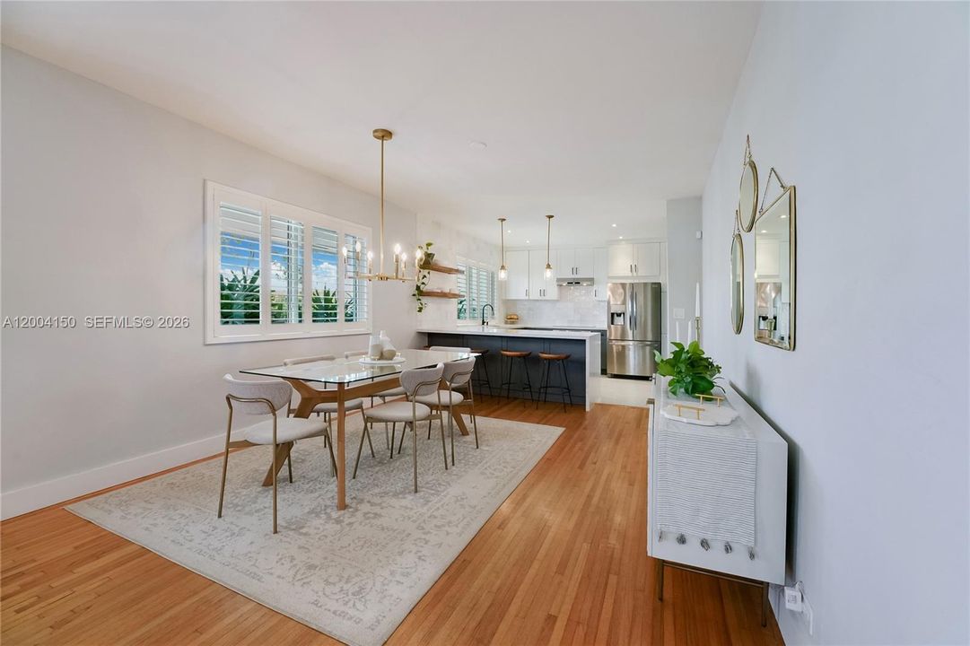 Activo con contrato: $1,475,000 (3 camas, 2 baños, 1898 Pies cuadrados)