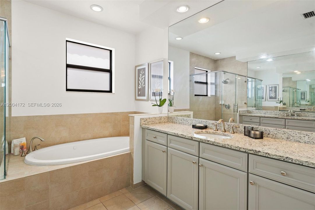 For Sale: $1,300,000 (4 beds, 3 baths, 2674 Square Feet)