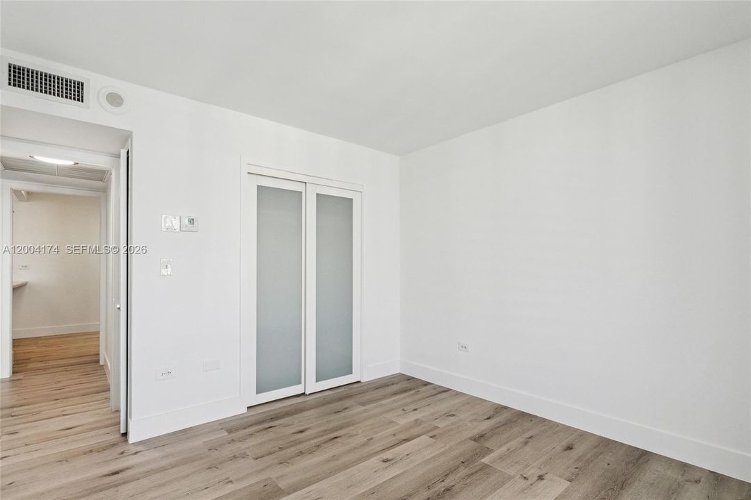 Active With Contract: $3,150 (2 beds, 2 baths, 1048 Square Feet)