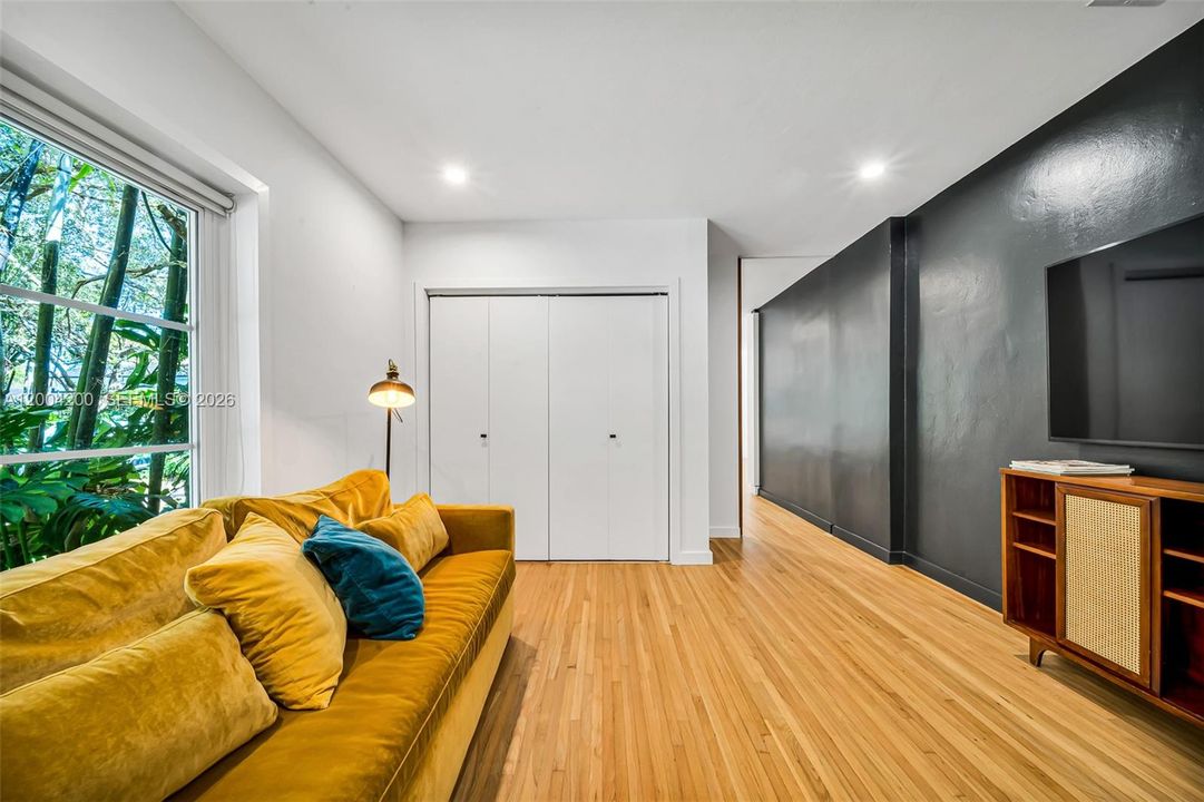 or 4 Bedroom