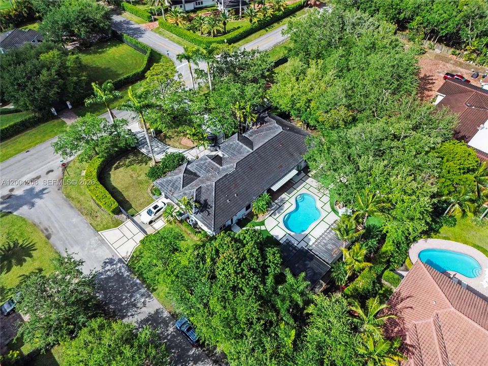 Recientemente alquilado: $13,499 (5 camas, 3 baños, 2848 Pies cuadrados)
