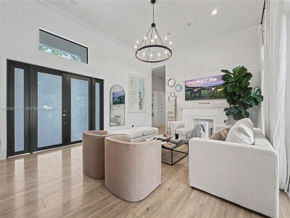 Recientemente alquilado: $13,499 (5 camas, 3 baños, 2848 Pies cuadrados)