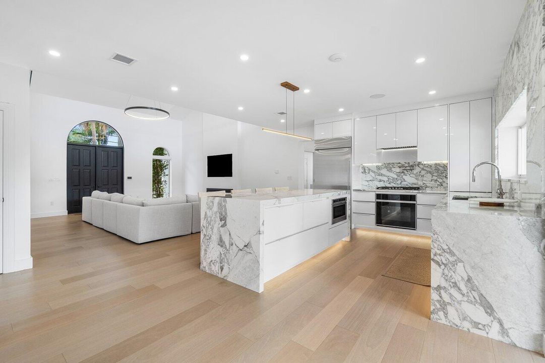 011-1366Southwest4thCourt-BocaRaton-FL-3