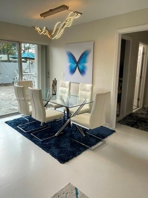 En Venta: $459,500 (3 camas, 2 baños, 1336 Pies cuadrados)