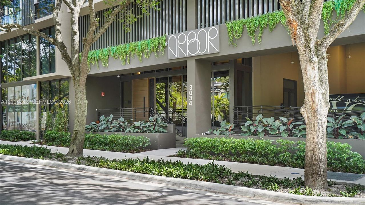 Activo con contrato: $1,799,000 (2 camas, 2 baños, 1360 Pies cuadrados)
