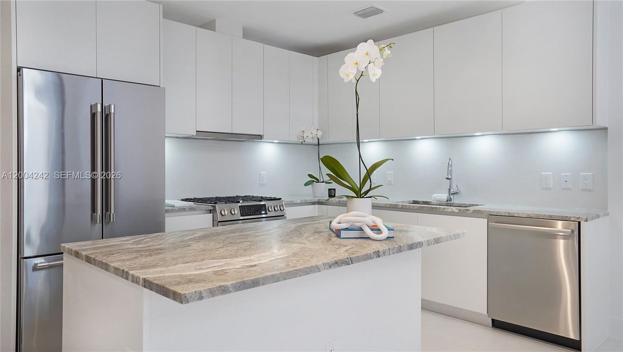 Activo con contrato: $1,799,000 (2 camas, 2 baños, 1360 Pies cuadrados)