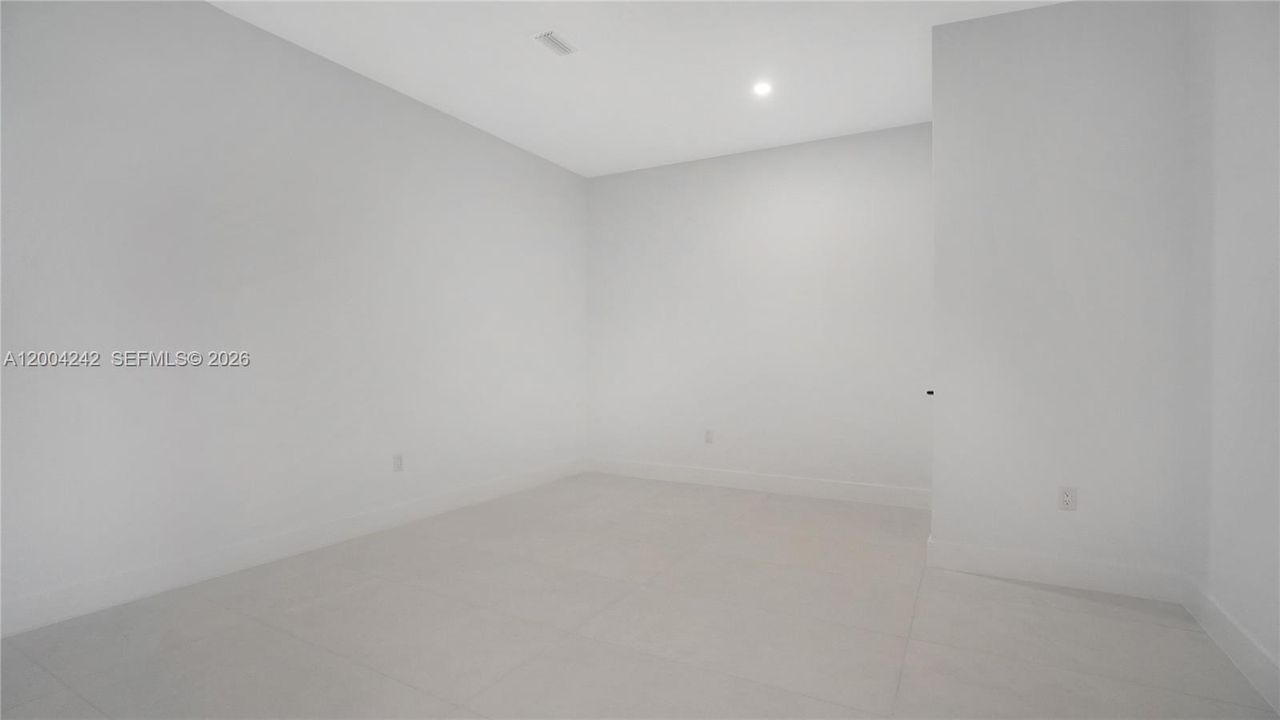 Activo con contrato: $1,799,000 (2 camas, 2 baños, 1360 Pies cuadrados)
