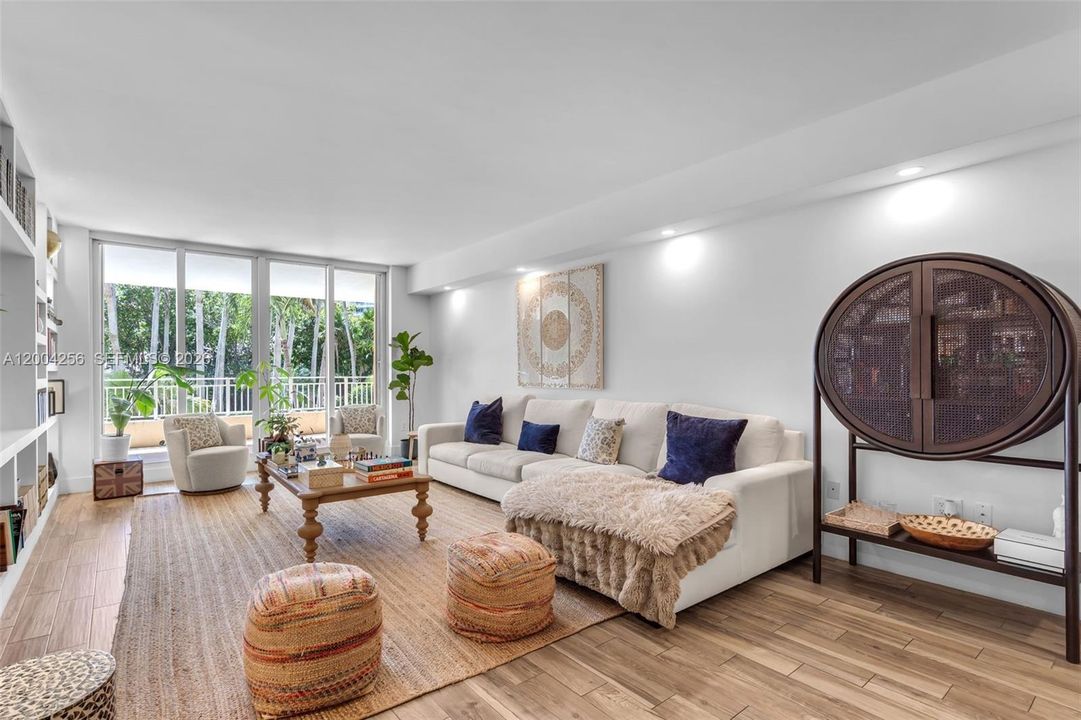 For Sale: $3,340,000 (3 beds, 3 baths, 2510 Square Feet)