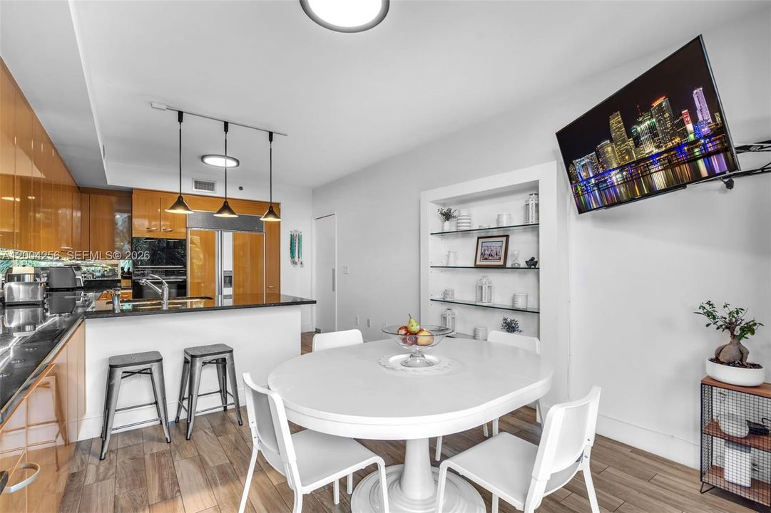 For Sale: $3,340,000 (3 beds, 3 baths, 2510 Square Feet)