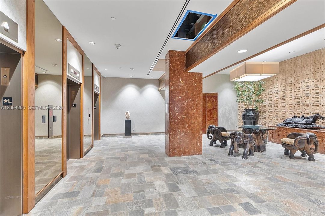 На продажу: $529,000 (2 спален, 2 ванн, 2215 Квадратных фут)