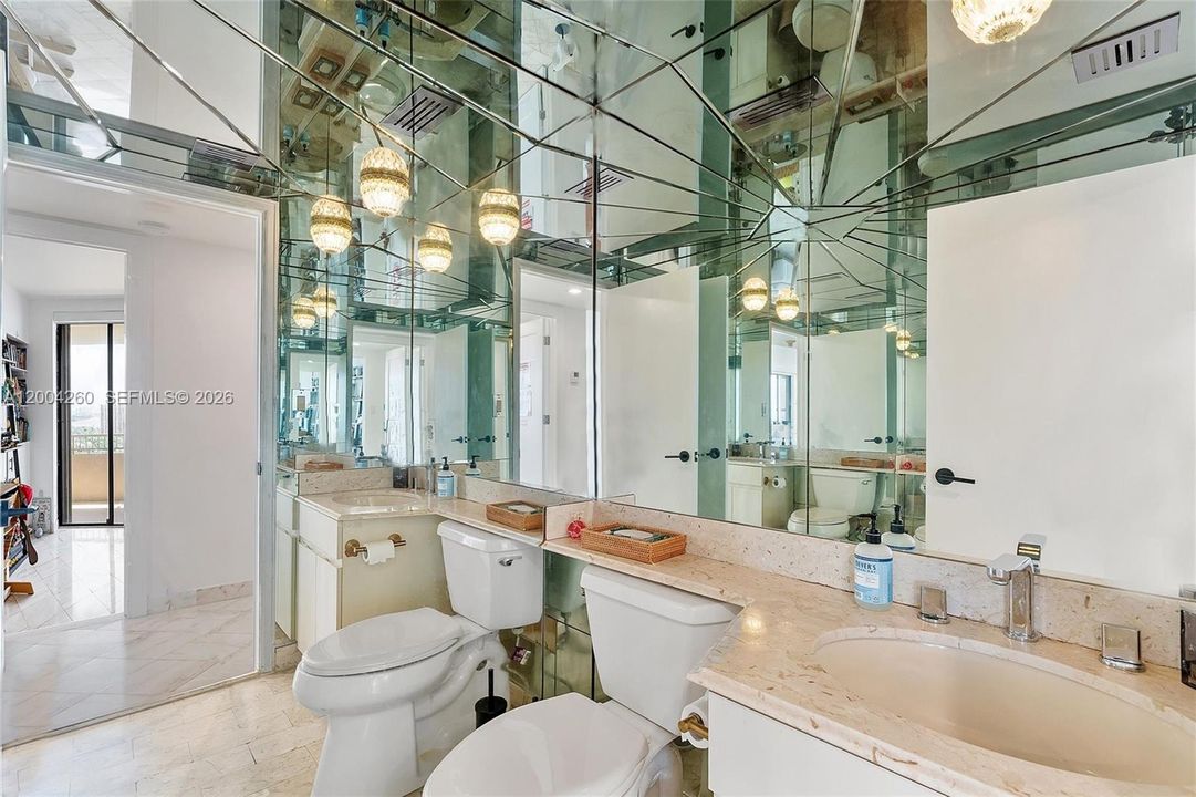 На продажу: $529,000 (2 спален, 2 ванн, 2215 Квадратных фут)
