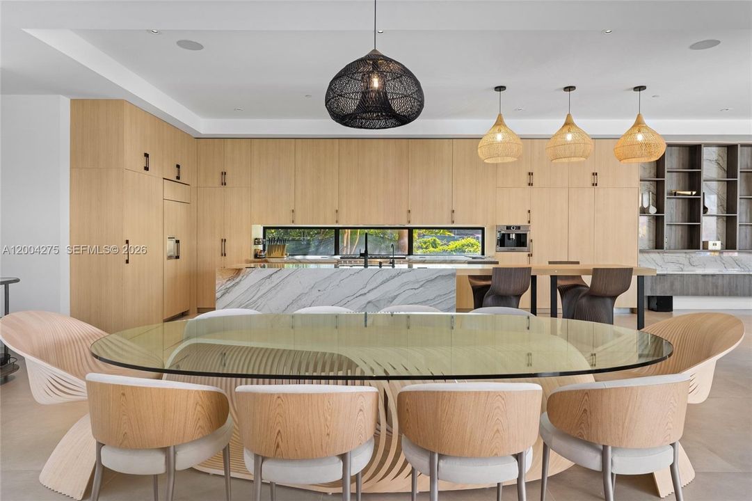 En Venta: $4,995,000 (5 camas, 5 baños, 5776 Pies cuadrados)