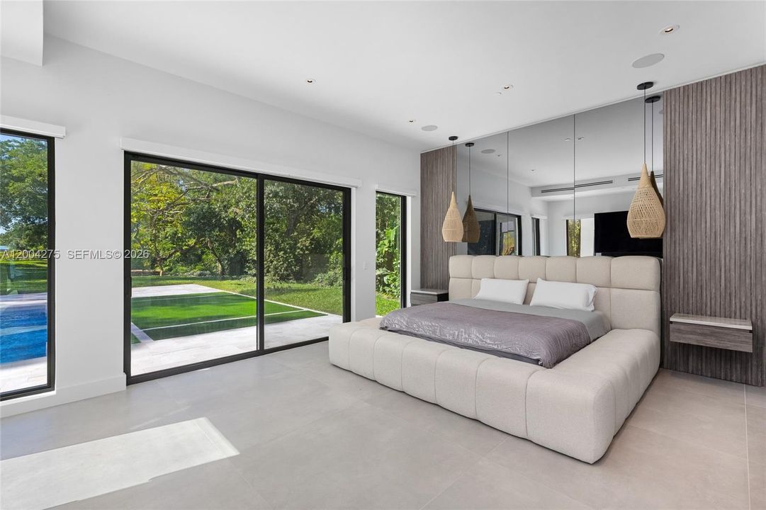 En Venta: $4,995,000 (5 camas, 5 baños, 5776 Pies cuadrados)