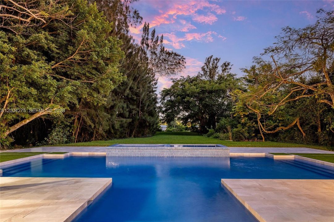 En Venta: $4,995,000 (5 camas, 5 baños, 5776 Pies cuadrados)