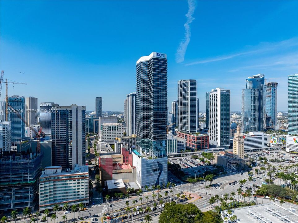 Activo con contrato: $1,099,000 (3 camas, 3 baños, 976 Pies cuadrados)