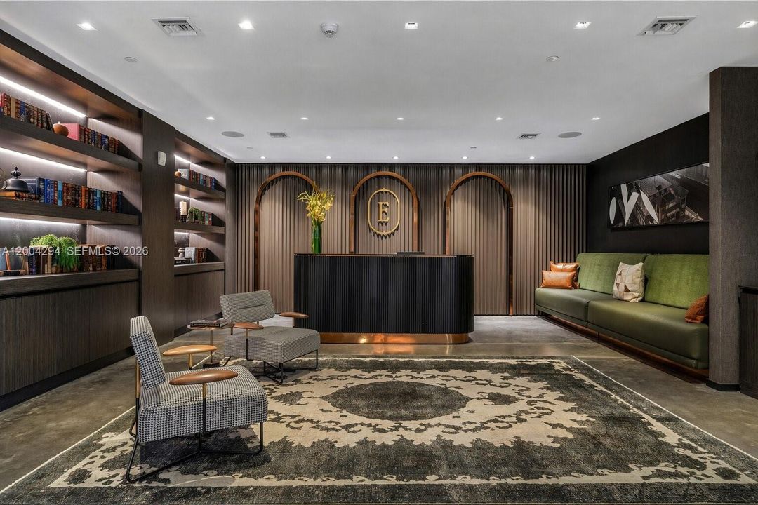 Activo con contrato: $1,099,000 (3 camas, 3 baños, 976 Pies cuadrados)