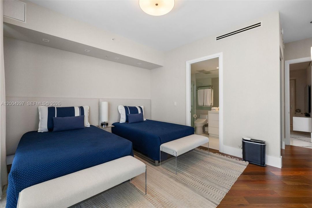 En Renta: $40,000 (4 camas, 4 baños, 3497 Pies cuadrados)