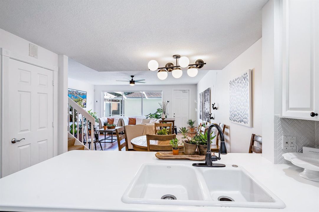 116 Caravelle Dr MLS-3