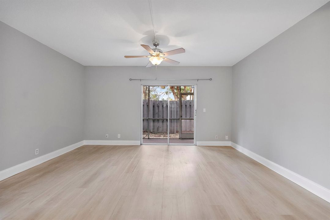 185 Sw 3rd St_016