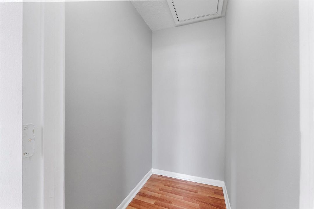 185 Sw 3rd St_026