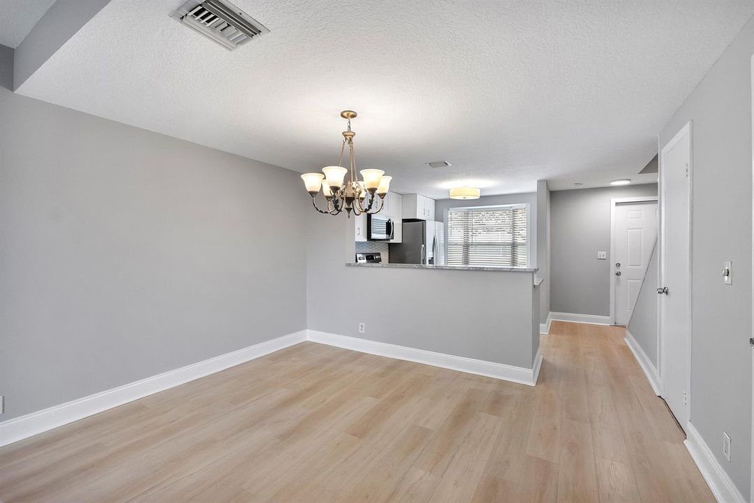 185 Sw 3rd St_013