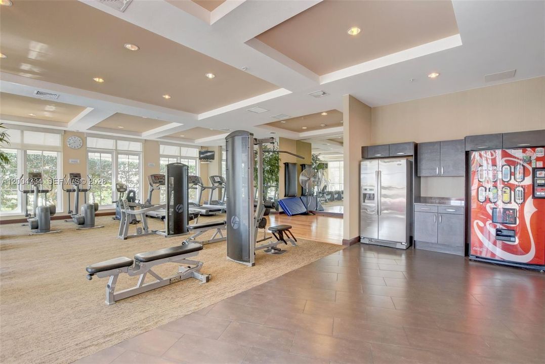For Sale: $525,000 (3 beds, 2 baths, 1685 Square Feet)