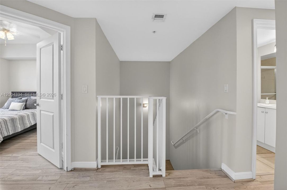 For Sale: $525,000 (3 beds, 2 baths, 1685 Square Feet)