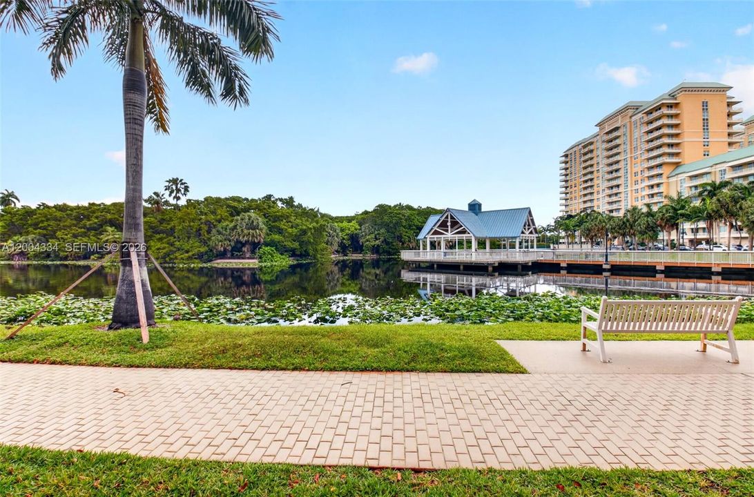 For Sale: $525,000 (3 beds, 2 baths, 1685 Square Feet)