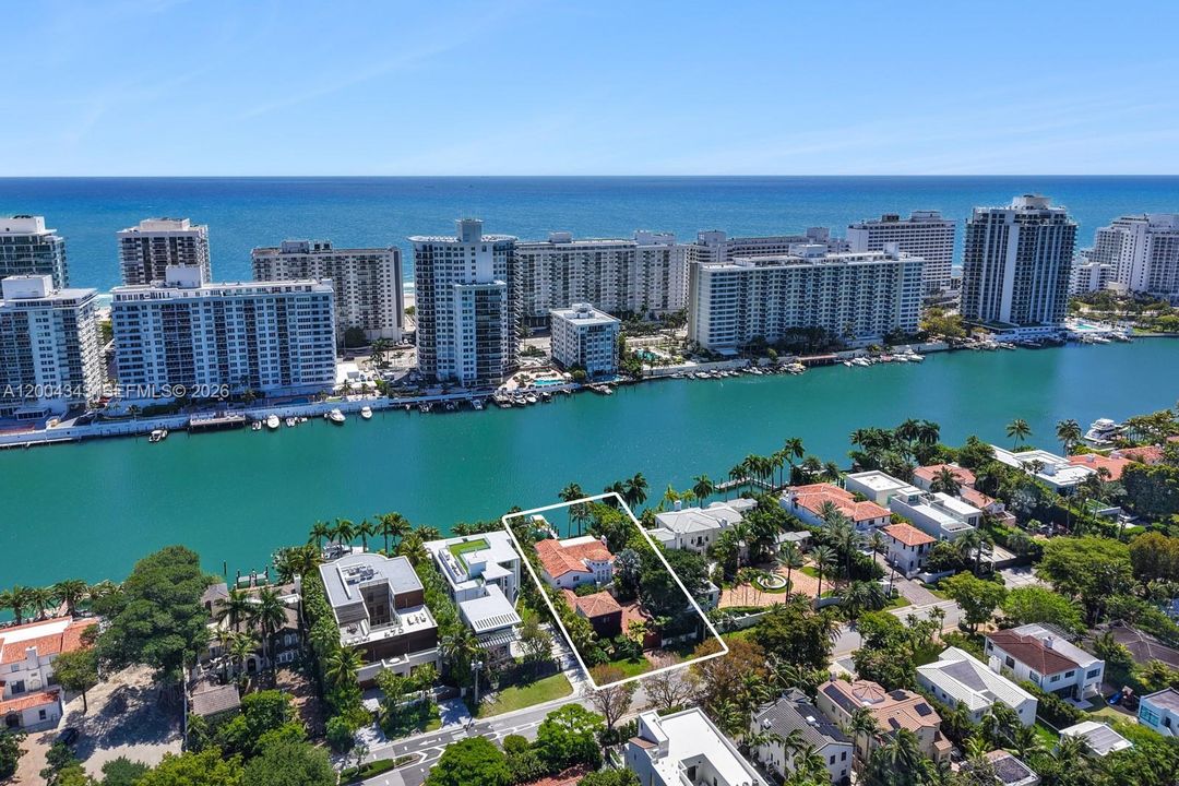 For Sale: $14,900,000 (5 beds, 5 baths, 5455 Square Feet)