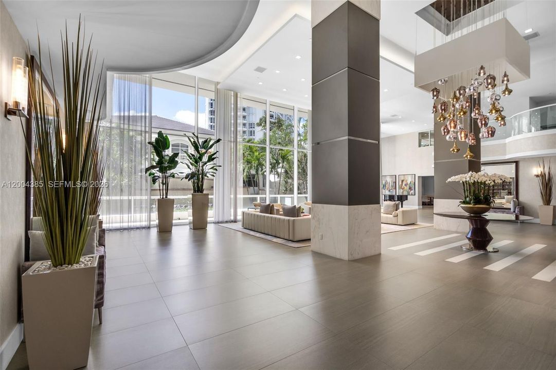 Recently Sold: $1,230,000 (3 beds, 3 baths, 2750 Square Feet)