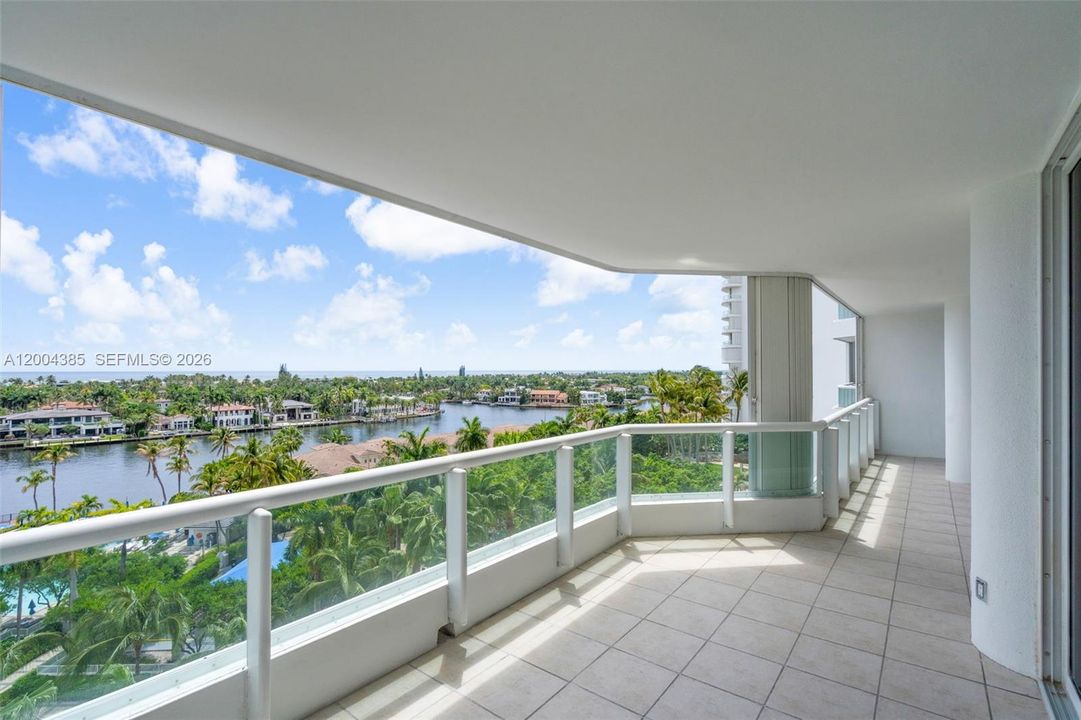 Recently Sold: $1,230,000 (3 beds, 3 baths, 2750 Square Feet)