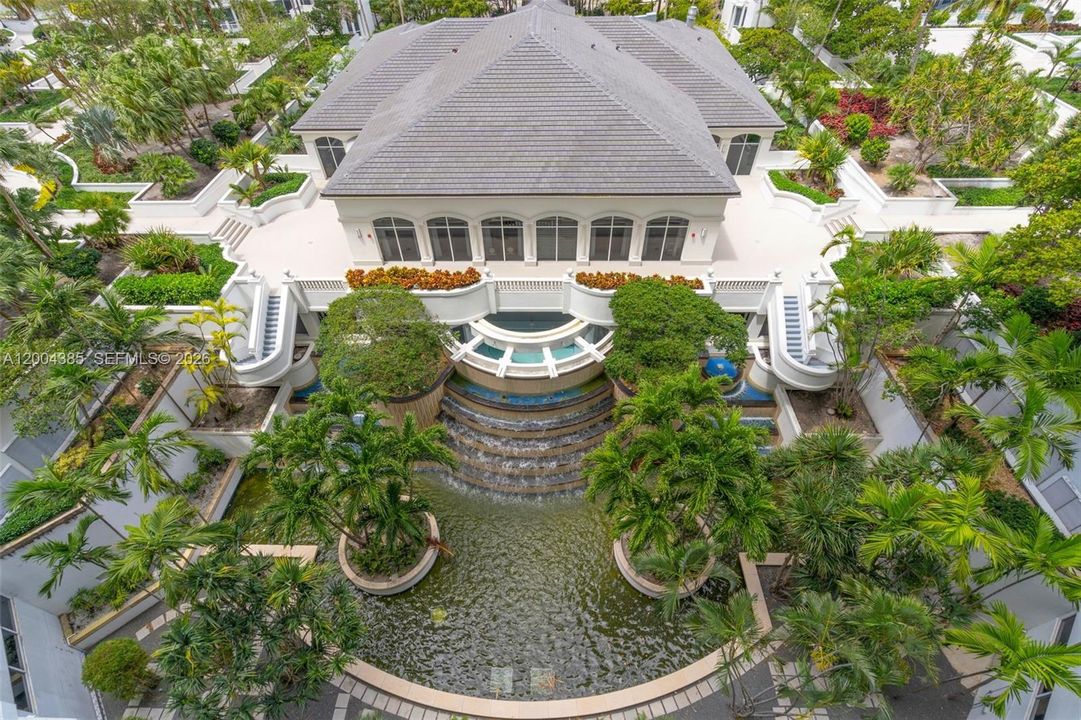 Recently Sold: $1,230,000 (3 beds, 3 baths, 2750 Square Feet)